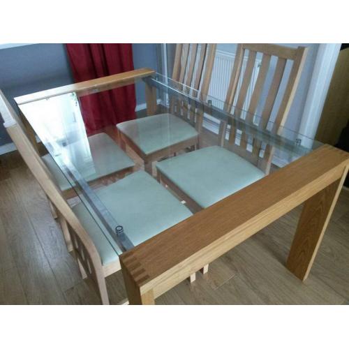 Glass/Pine dinning room table and chairs