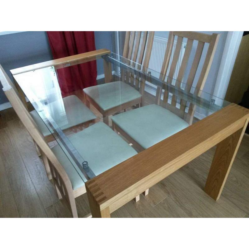 Glass/Pine dinning room table and chairs
