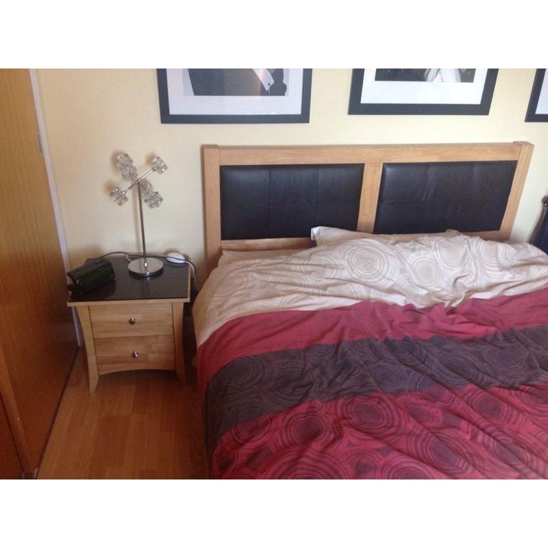Ex sterling solid oak bed frame and side units