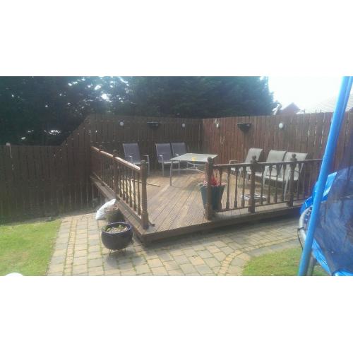 Decking 25 sq mt