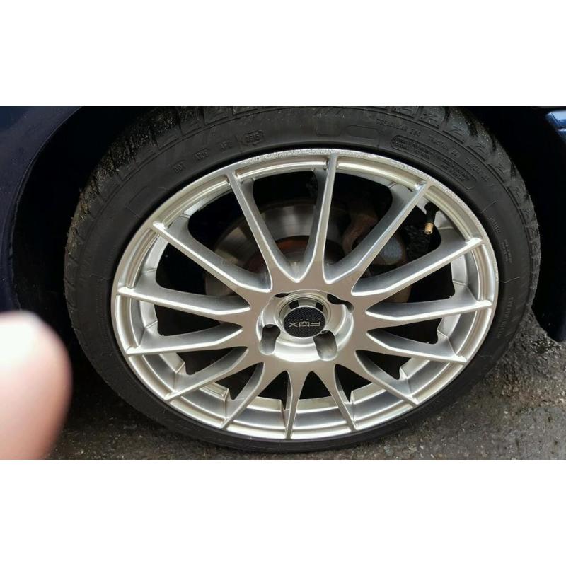 17 " alloy wheels