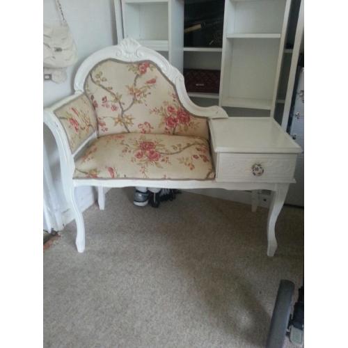 Shabby chic seat