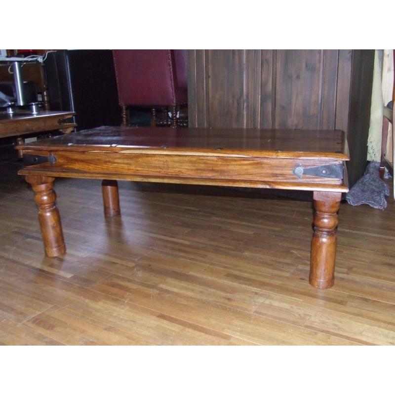 COFFEE TABLE (HARDWOOD)QUALITY ITEM EXCELLENT SIZE AND CONDITION FREE EDINBURGH DELIVERY N