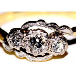 STUNNING 18CT PLAT & GOLD DIAMOND RING GREAT DESIGN MADE ENG FULLY HALLMARKED TOTAL DIAMOND W .45CT