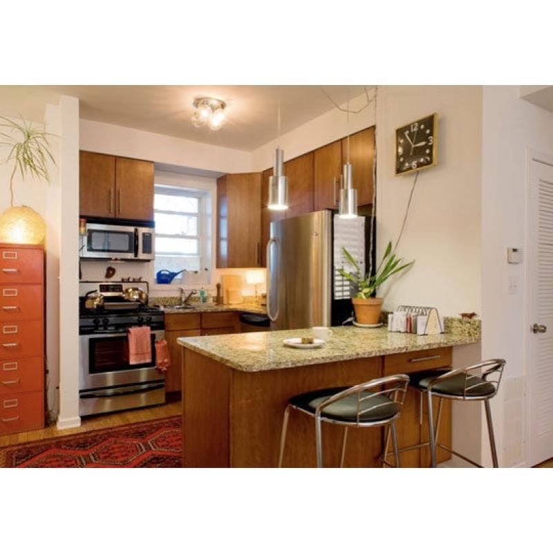 Tasteful double room to rent near Leyton Station