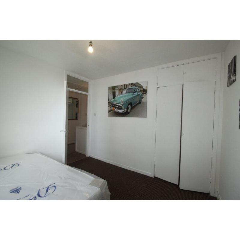 **SWISS COTTAGE**FABULOUS DOUBLE ROOM AVAILABLE IN JUNE !! 18F