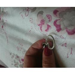Pandora black rose onyx ring