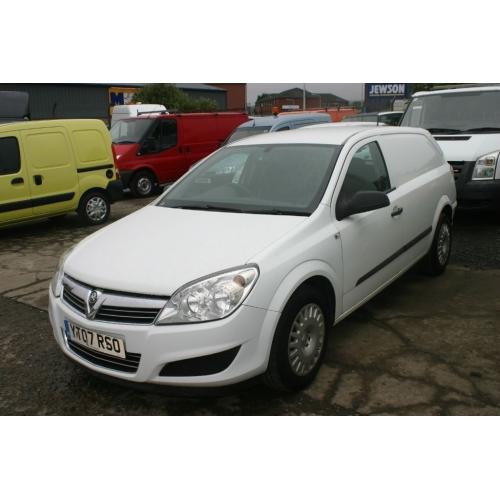 VAUXHALL ASTRA CLUB CDTi – 07 Reg