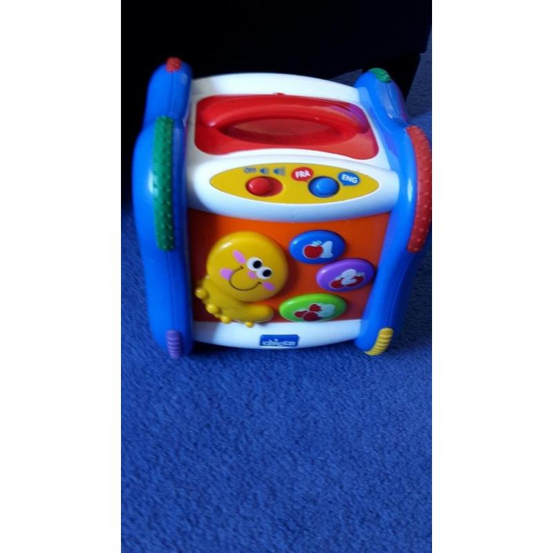 chicco learning cube