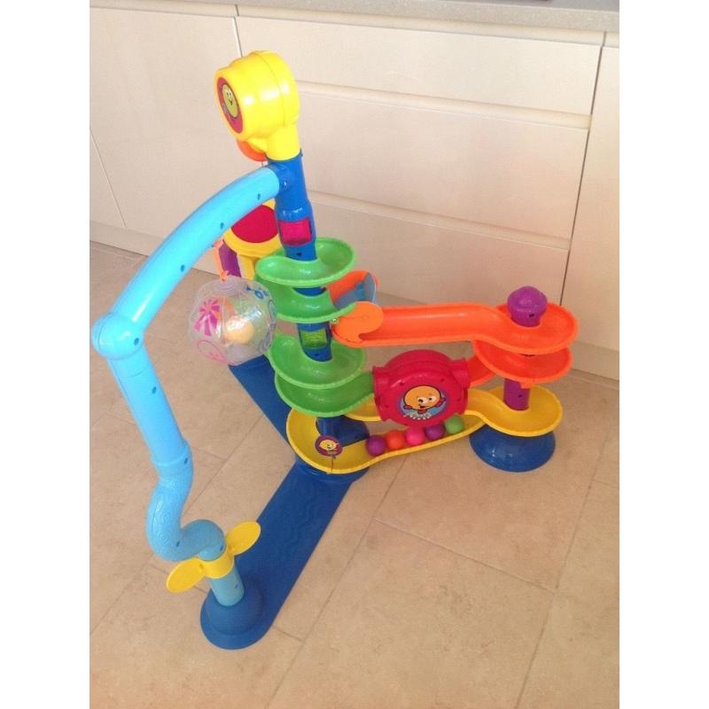 Fisher Price Cruise and Groove Ballapalooza
