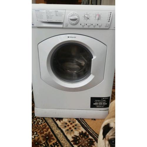 Hot point Aquarius 7KG WDL540 washer dryer