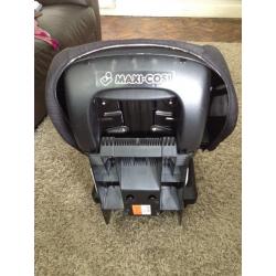 Maxi Cosi priori car seat