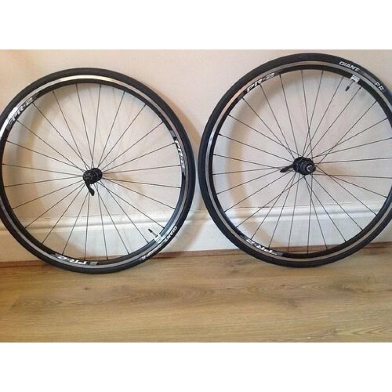 Giant P-R2 Wheelset - Brand New