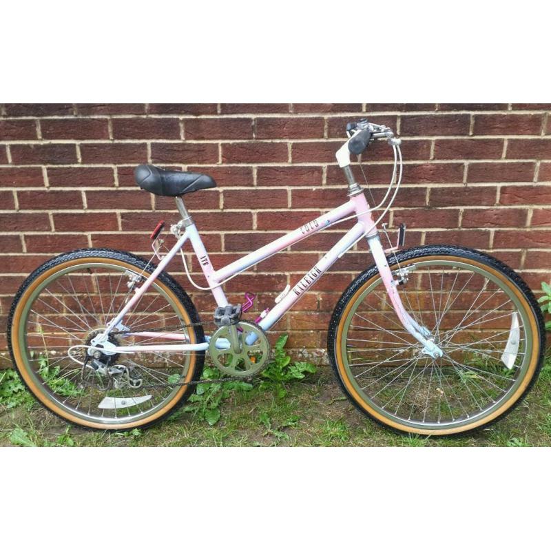 Raleigh coco ladies bike