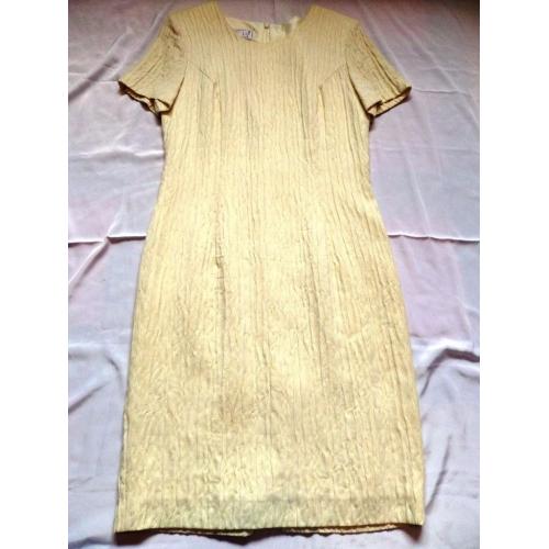 Beautiful cream shift dress