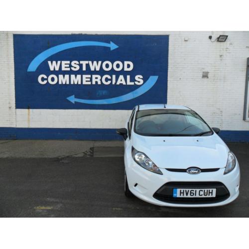 FORD FIESTA VAN 1.4TDCi 70PS 3DR DIESEL EURO 5 WHITE 61REG