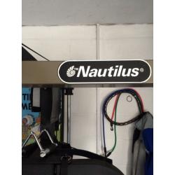 Nautilas smith machine multi gym