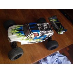 Tomahawk RC CAR