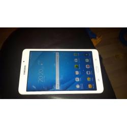SAMSUNG A1 TABLET 6 INCH TABLET WHITE LIKE NEW NO BOX