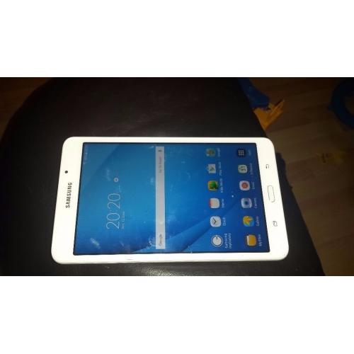 SAMSUNG A1 TABLET 6 INCH TABLET WHITE LIKE NEW NO BOX