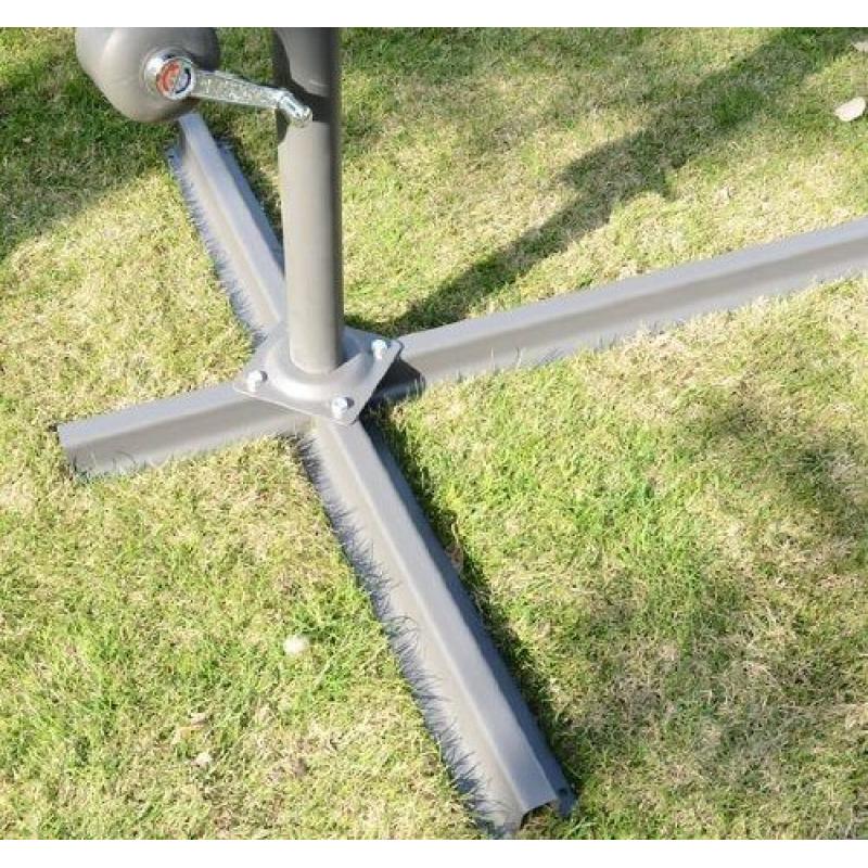 New (in box) Garden Parasol