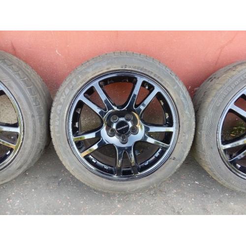 SUBARU IMPREZA STI NEWAGE 17" ALLOYS AND TYRES