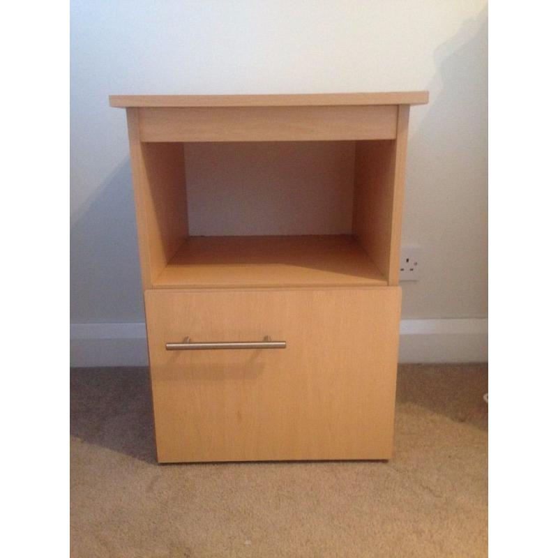 1 Bedside table