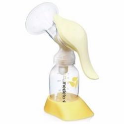 Medela manual breast pump bundle