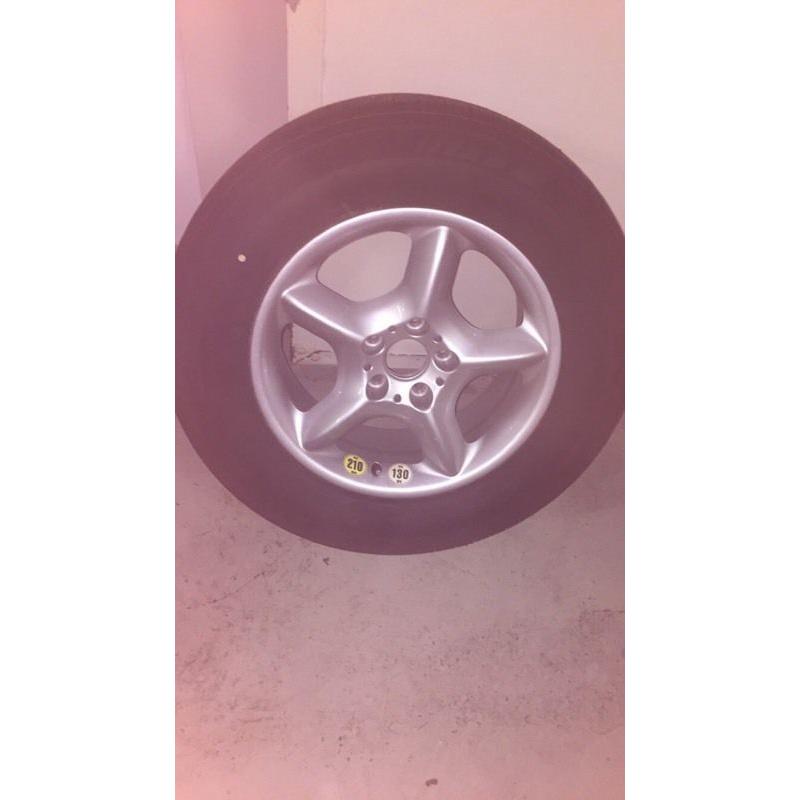 BMW 235/65 R17 tyre and allow - brand new