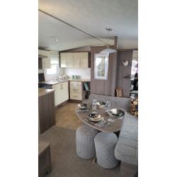 LUXURY BRAND NEW CARAVAN on EMBO BEACH