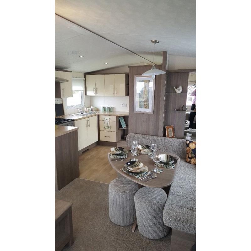 LUXURY BRAND NEW CARAVAN on EMBO BEACH