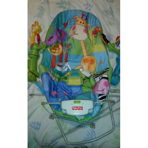 Fisher Price vibrating bouncy chair. Dual activity arms (rattle & music). VGC