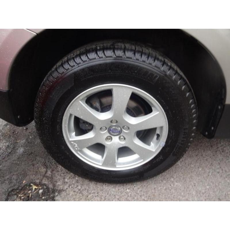 2010 60 VOLVO XC60 2.0 D3 DRIVE SE 5D 161 BHP DIESEL