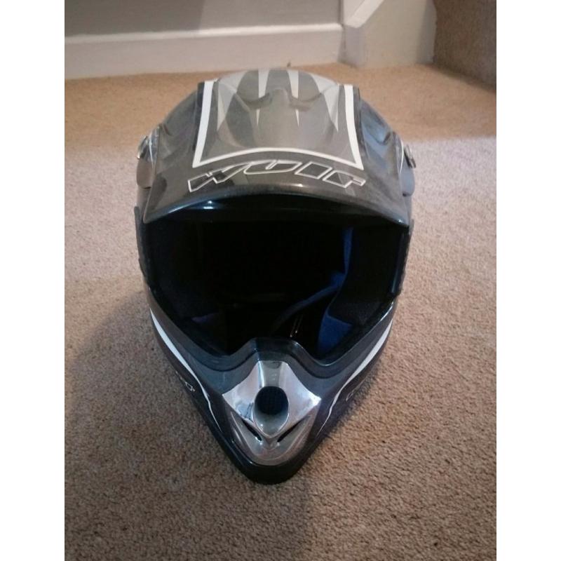 Wulf kids helmet for motorbike
