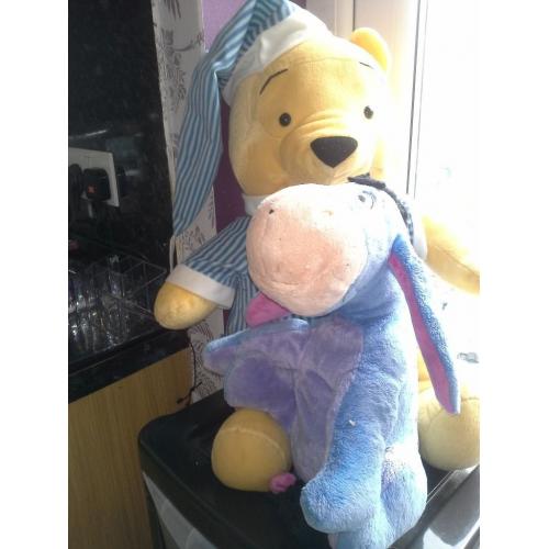 Winne the pooh and tigger large teddys