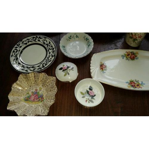Lot of vintage china including Wedgwood & Royal Victoria
