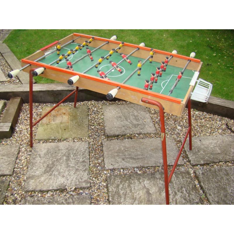 Retro French Folding Football Game