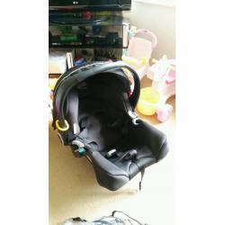 3 in 1 carseat,pushchair and pram