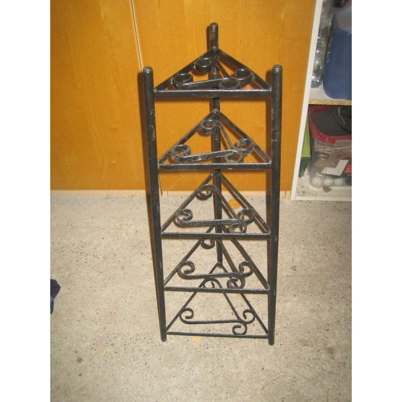 Black cast iron 4 tier stand