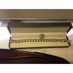 Heavy gents solid silver bracelet 2.5 oz bargain