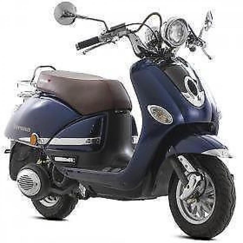 LEXMOTO VERONA BLUE 125cc 125 SCOOTER MOPED LEANER LEGAL TWIST & GO