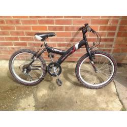 Apolo cyborg boys mountain bike 20 inch wheels