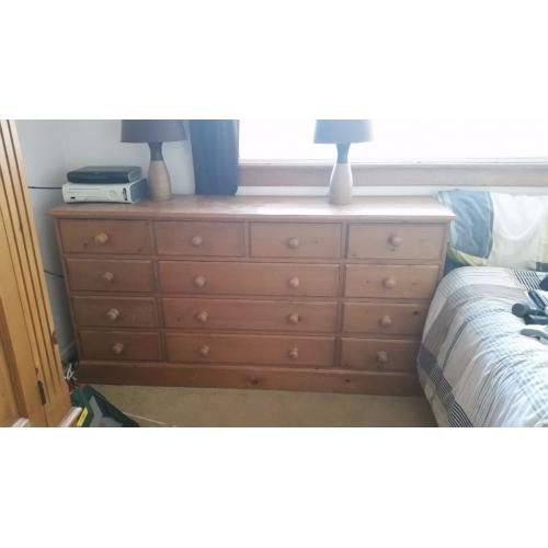 Drawers with matching wardrobe