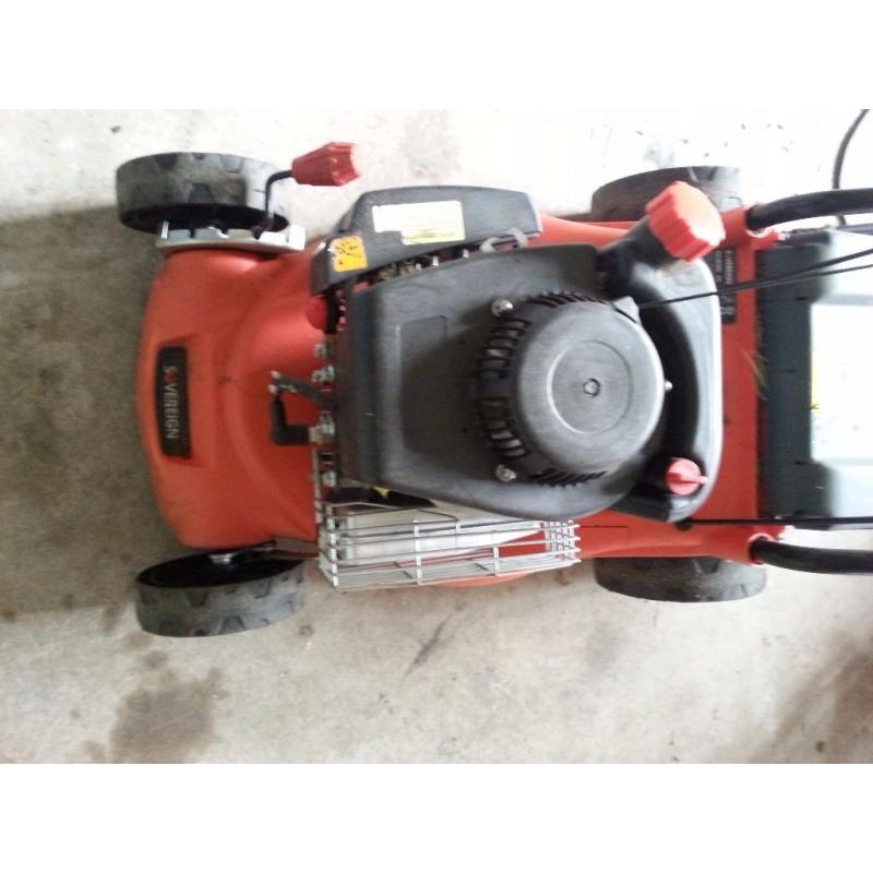 40cm Self Propelled Petrol Lawnmower XSZ40
