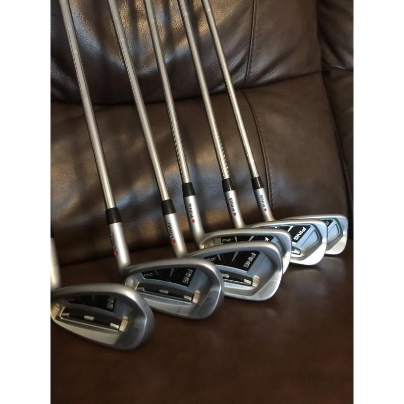 ping i20 red dot irons 5,6,7,8,9,W. exellent condition