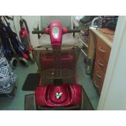FOR SALE IS A PRIDE VICTORY MOBILITY SCOOTER IN EXCELLENT CONDITION AND IS READY TO USE