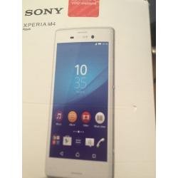 Sony Xperia M4 Aqua for sale in black, good condition but CRACKED screen, comes with box n charger