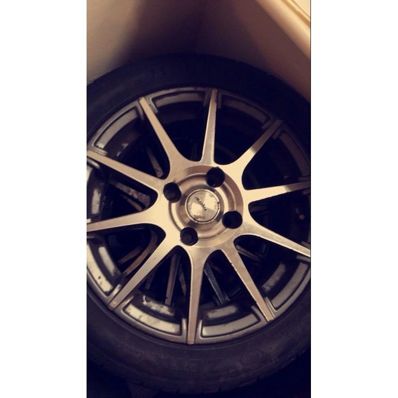 Xtreme 15' alloy wheel set with tyres