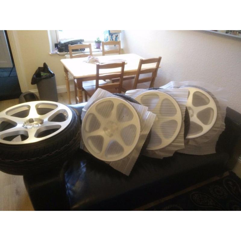 Cast 13 RB1 - 17" x 8j - 4x100 with Nankang NS2 Ultrasport tyres