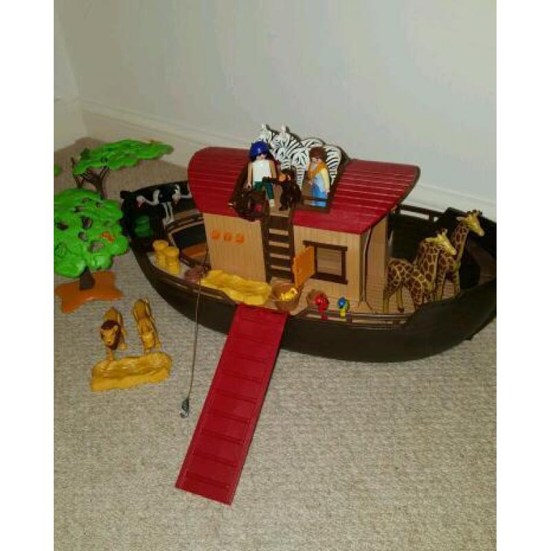 Noahs ark boat